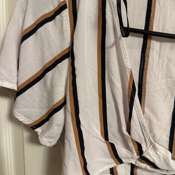 Striped Tie Crop Top- Forever 21 - Picture 4 of 4